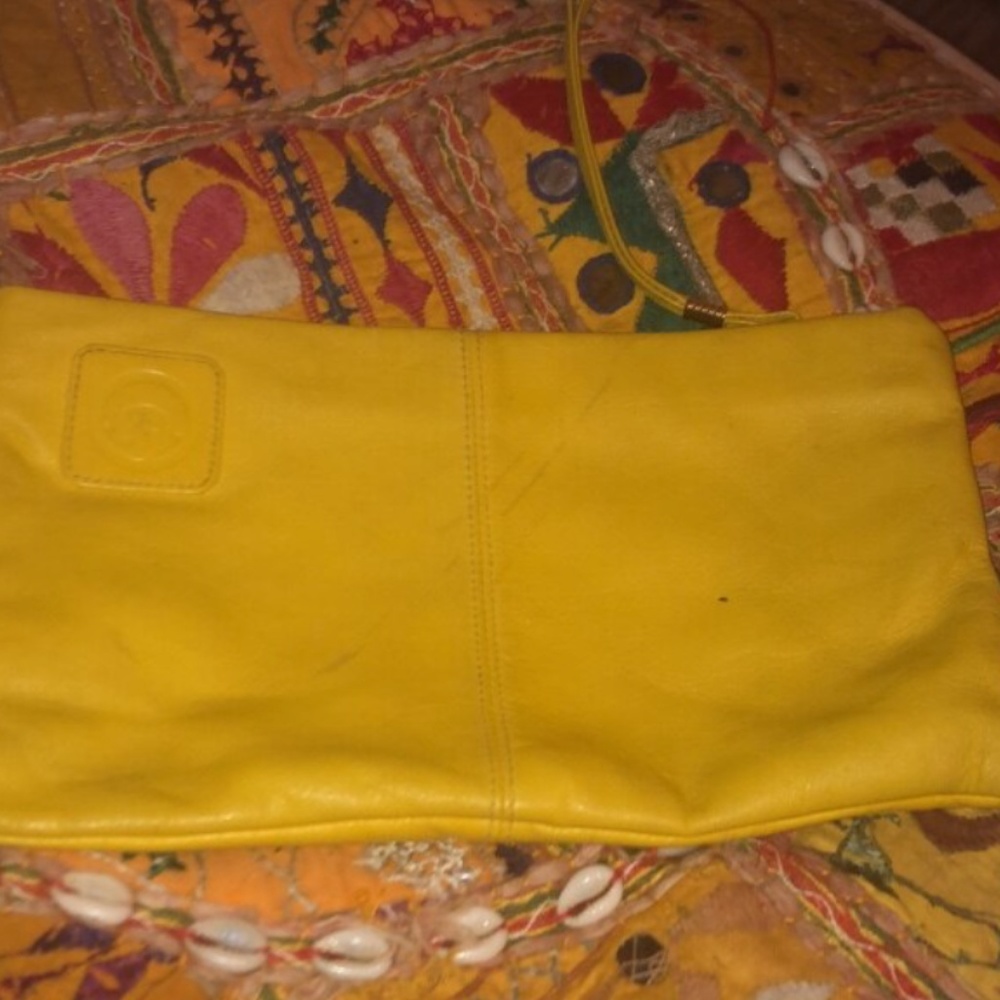 Vintage Dooney and Bourke Cluth